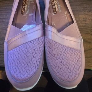 Skechers Lilac Slip-On Knit Memory Foam Sneakers